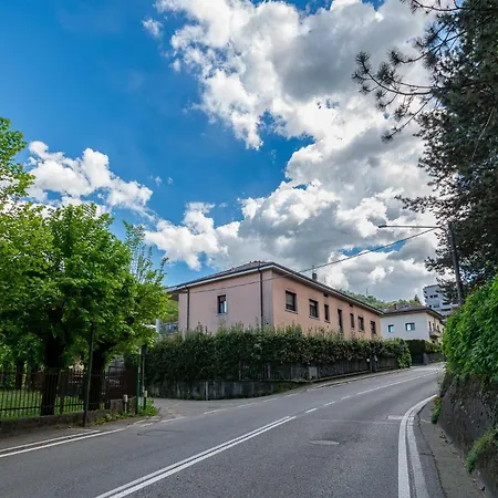 Carso - Family With Parking Apartamento Como