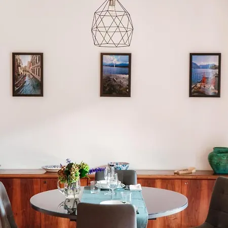 Carso - Family With Parking Apartment *